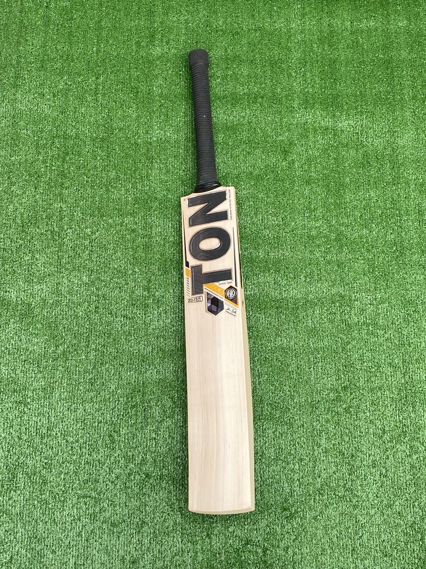 Ton Silver Edition JB