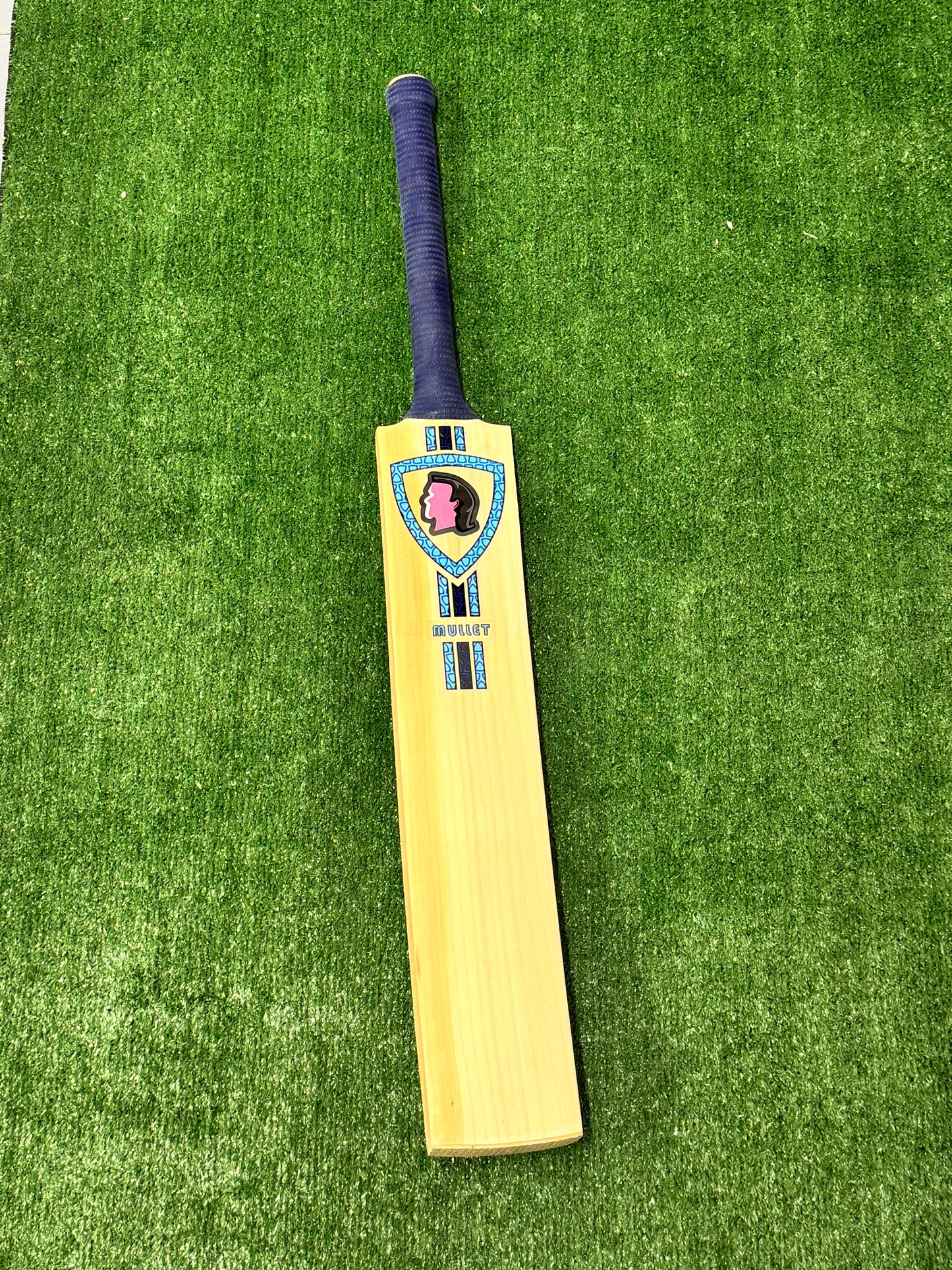 Mullet Grade 1 Bat