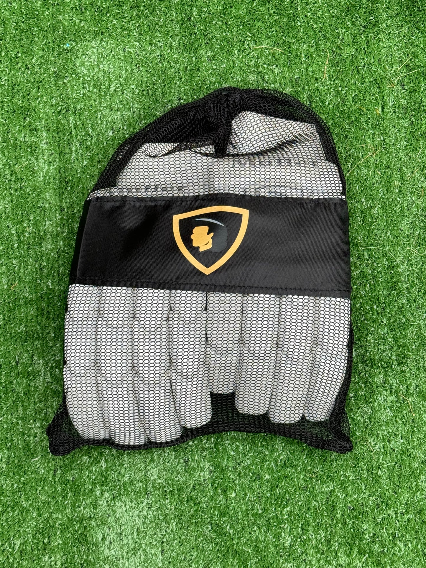 Mullet batting gloves