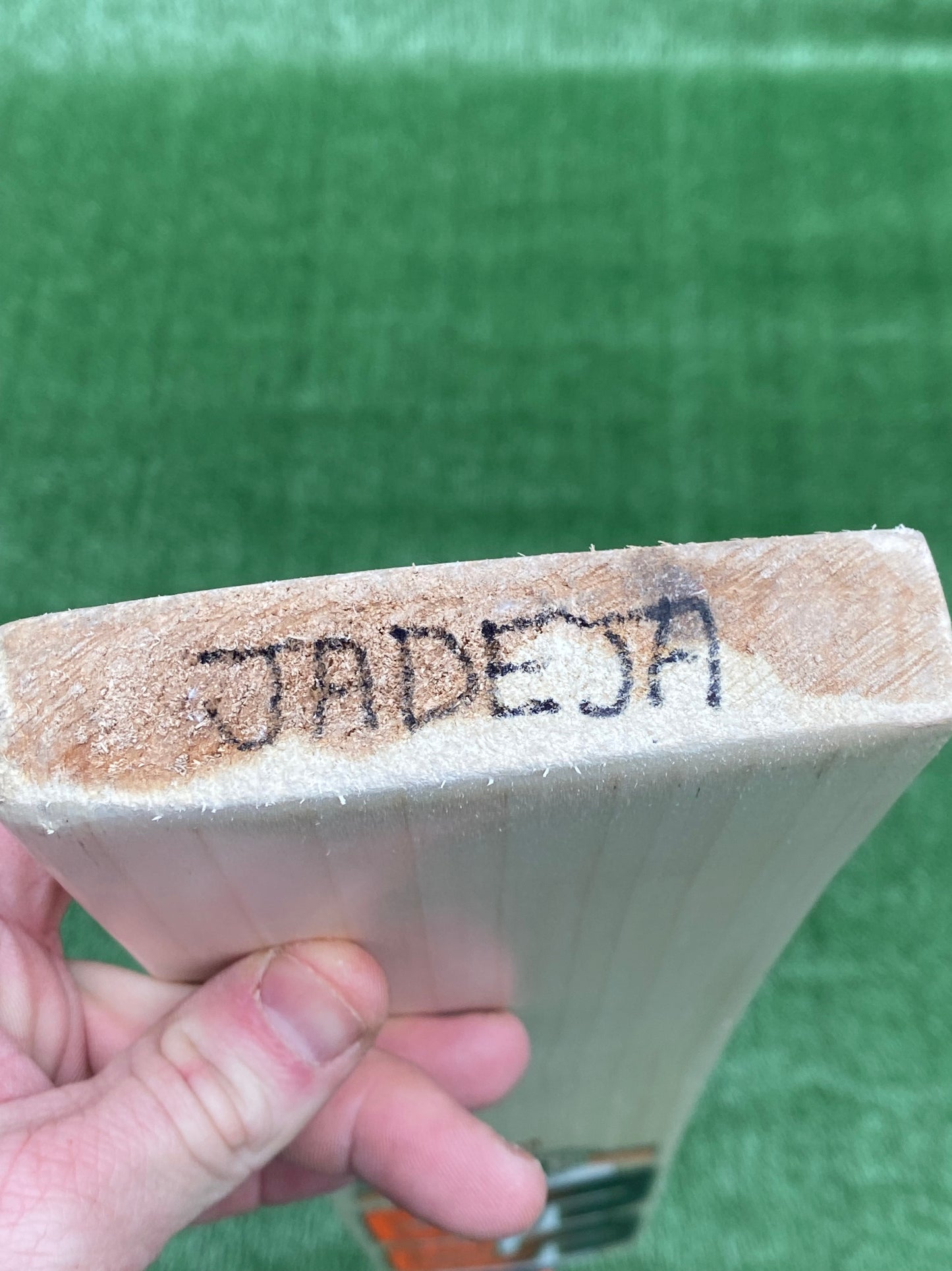 Jadeja PRO bat raffle