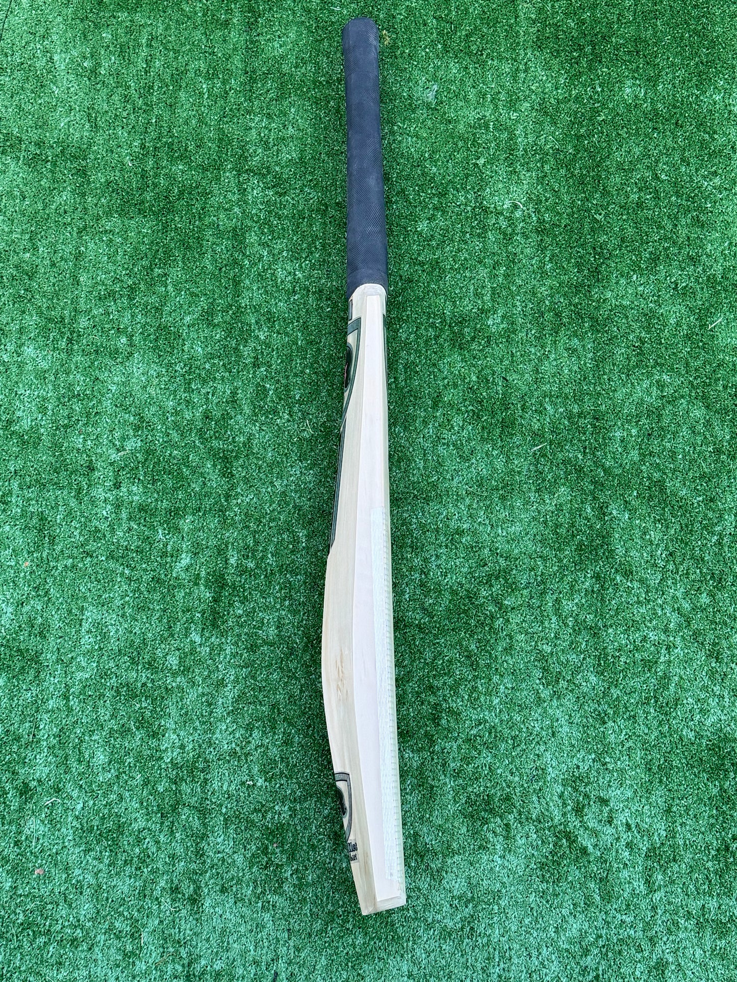 Mullet G2 English made bats