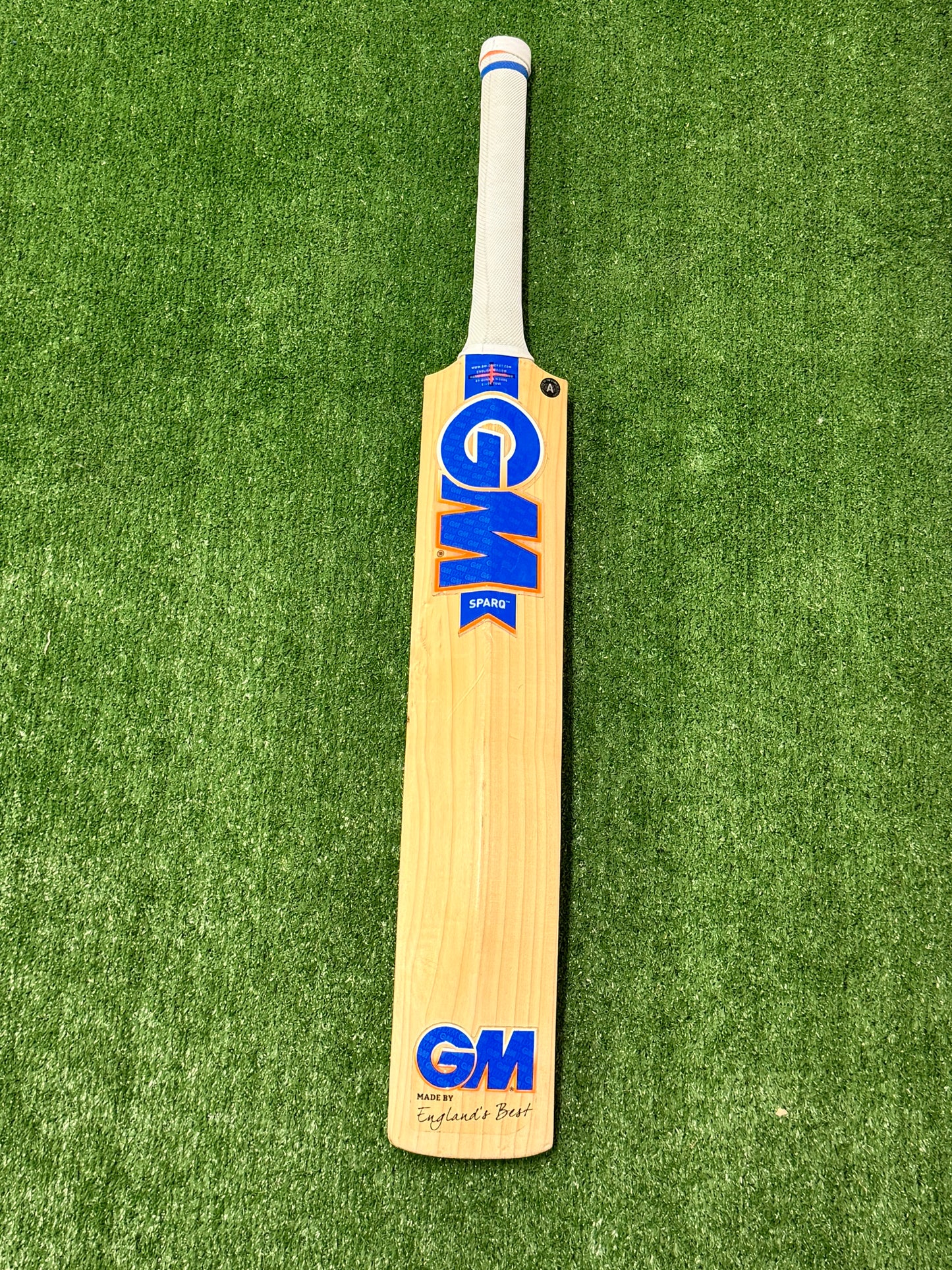 GM Pro Bat (Ollie Robinson)