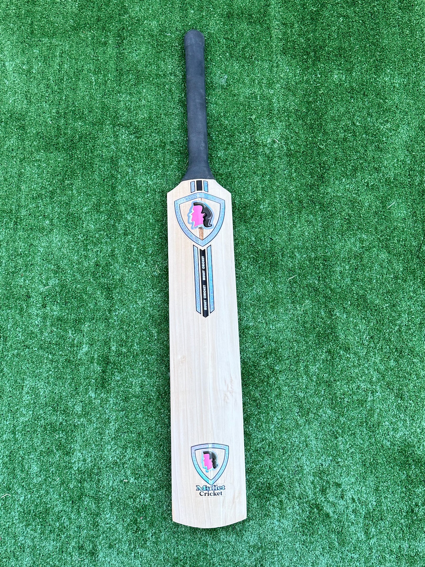 Mullet G2 English made bats