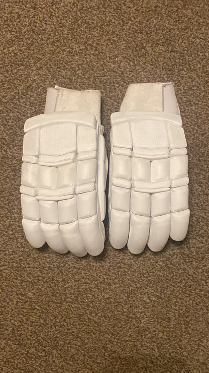 Unbranded Cricket gloves